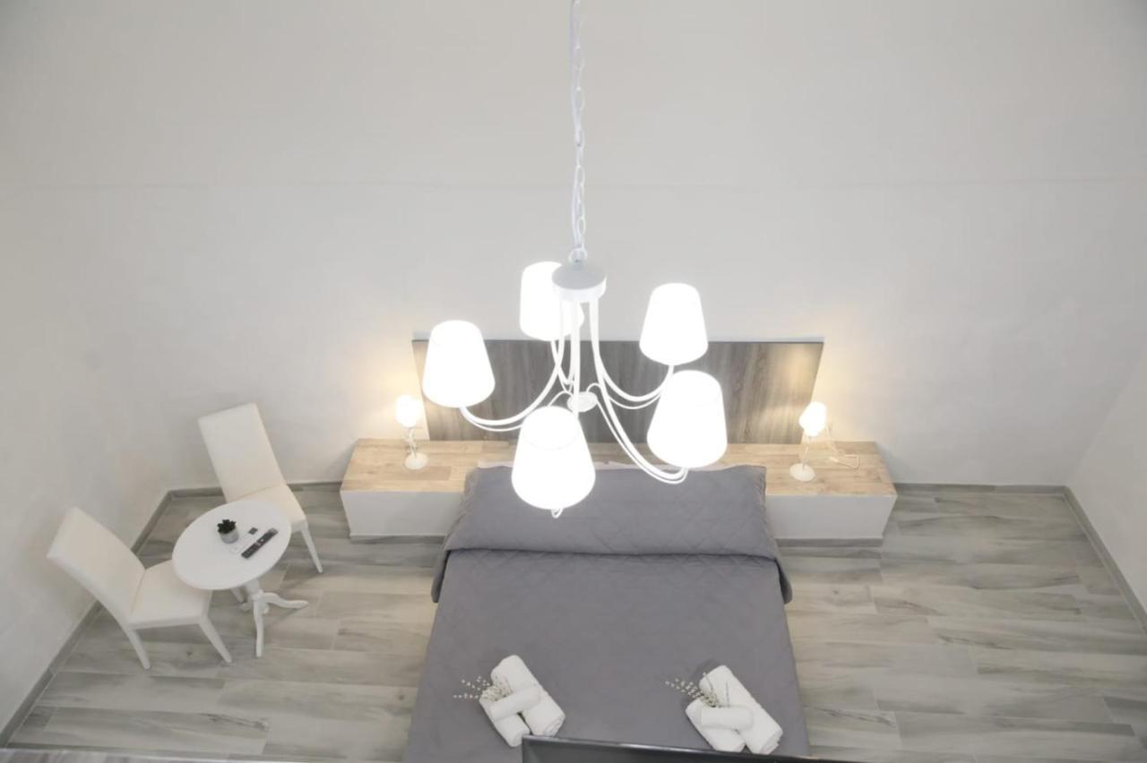 La Maison Piazza Del Popolo Manfredonia Ngoại thất bức ảnh